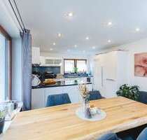 Haus zum Kaufen in Straubenhardt 735.000,00 € 270 m²