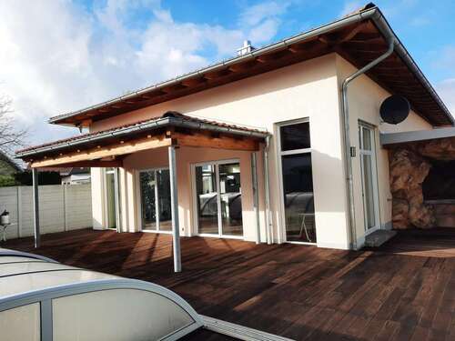 Foto - Haus zum Kaufen in Neuötting 749.000,00 € 159 m²