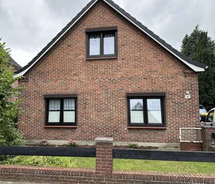 Foto - Haus zum Kaufen in Uetersen 440.000,00 € 180 m²