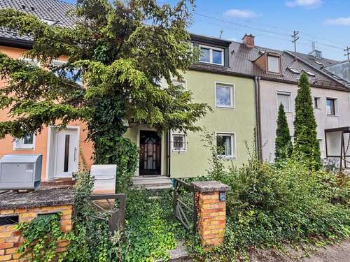 Foto - Haus zum Kaufen in Augsburg 469.000,00 € 143.57 m²