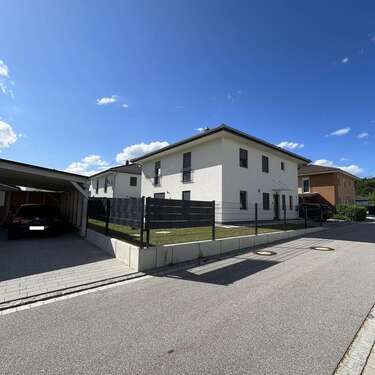 Foto - Haus zum Kaufen in Hengersberg 720.000,00 € 178 m²