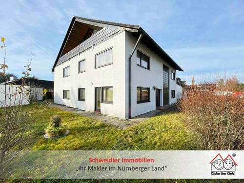 Foto - Haus zum Kaufen in Lauf 920.000,00 € 300 m²