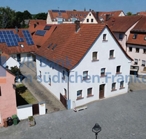 Haus zum Kaufen in Pleinfeld 319.000,00 € 217 m²