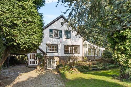 Foto - Haus zum Kaufen in Ratingen 1.150.000,00 € 221 m²