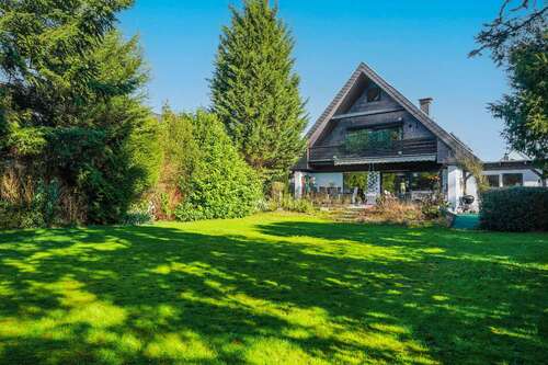 Foto - Haus zum Kaufen in Düsseldorf 1.355.000,00 € 186 m²