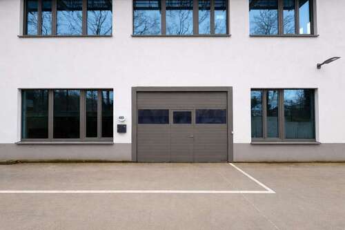 Foto - Halle in Hamburg 2.170,28 € 235.9 m²