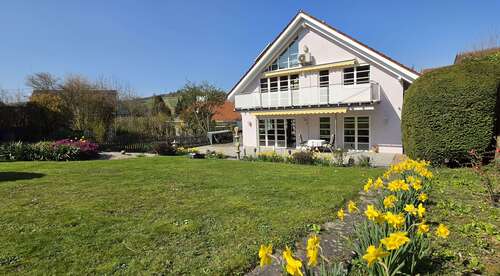 Foto - Haus zum Kaufen in Stuttgart 1.380.000,00 € 263 m²