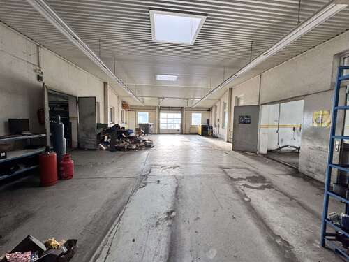 Foto - Halle in Schwerin 660,00 € 220 m²