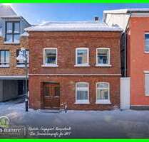 Haus zum Kaufen in Barth 148.500,00 € 215 m²