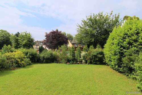 Foto - Haus zum Kaufen in Hürth 1.200.000,00 € 390.59 m²