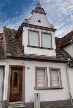 Foto - Haus zum Kaufen in Aken 40.000,00 € 68 m²
