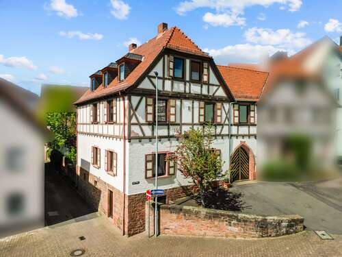 Foto - Haus zum Kaufen in Gelnhausen 395.000,00 € 239 m²