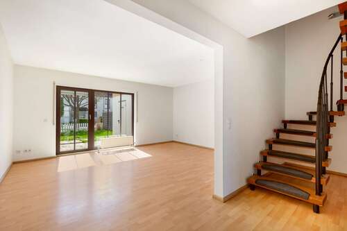 Foto - Haus zum Kaufen in Falkensee 380.000,00 € 119.55 m²