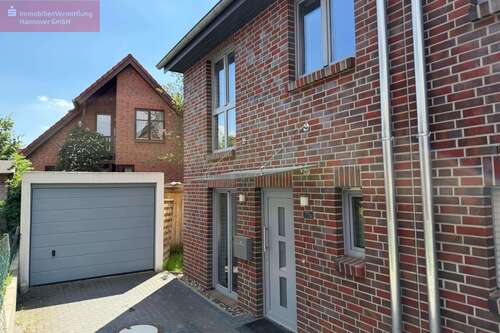 Foto - Haus zum Kaufen in Burgwedel 628.000,00 € 163 m²
