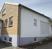 Haus zum Mieten in Neusäß 1.950,00 € 180 m²