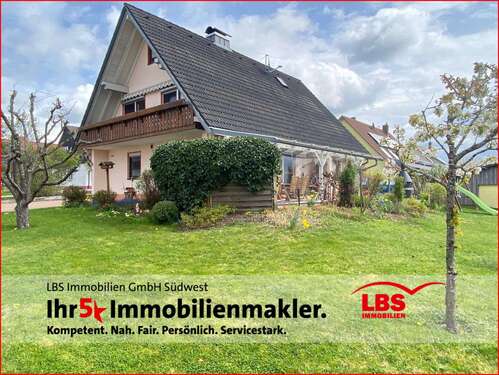 Foto - Haus zum Kaufen in Bonndorf 479.000,00 € 144 m²