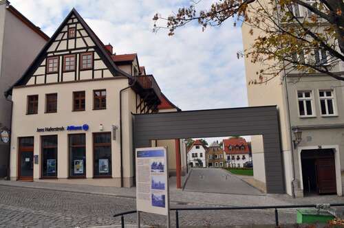 Foto - Wohnung zum Mieten in Zeitz 600,00 € 109 m²