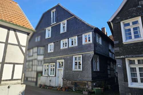 Foto - Haus zum Kaufen in Hattingen 349.000,00 € 278 m²