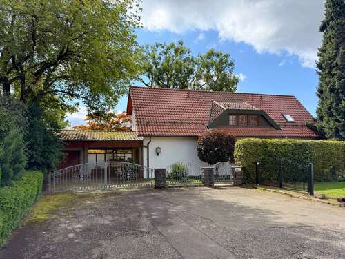 Foto - Haus zum Kaufen in Alfdorf 630.000,00 € 236.38 m²
