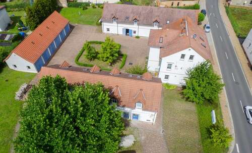 Foto - Haus zum Kaufen in Neukieritzsch - Großzössen 1.200.000,00 € 780 m²