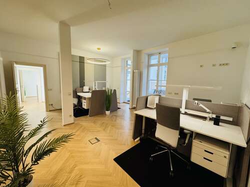 Foto - Büro in Leipzig 2.585,00 € 143.69 m²
