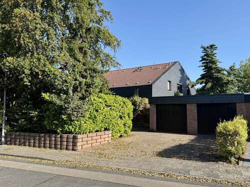 Foto - Haus zum Kaufen in Pulheim 980.000,00 € 261.98 m²