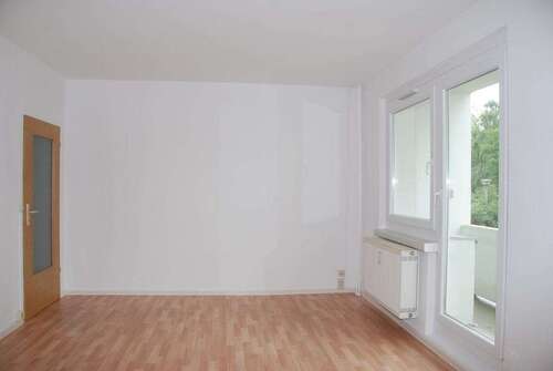 Foto - Wohnung zum Mieten in Chemnitz 215,00 € 34.68 m²