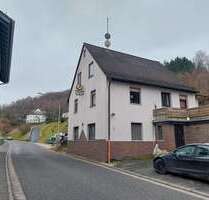 Haus zum Kaufen in Flörsbachtal Lohrhaupten 180.000,00 € 248.2 m²