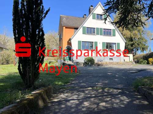 Foto - Haus zum Kaufen in Mayen 730.000,00 € 180 m²
