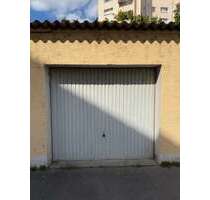 Garage zu vermieten in Bischofsheim 90,00 € 12.5 m²