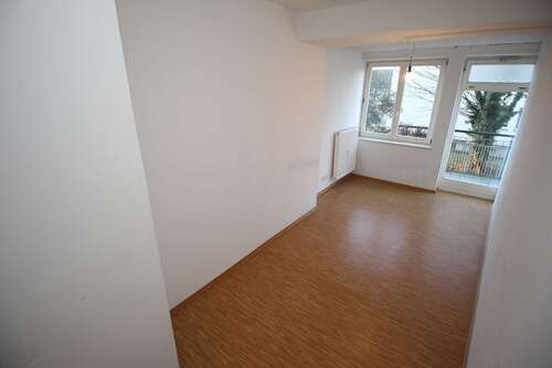Foto - Wohnung zum Mieten in Landshut 2.950,00 € 367 m²