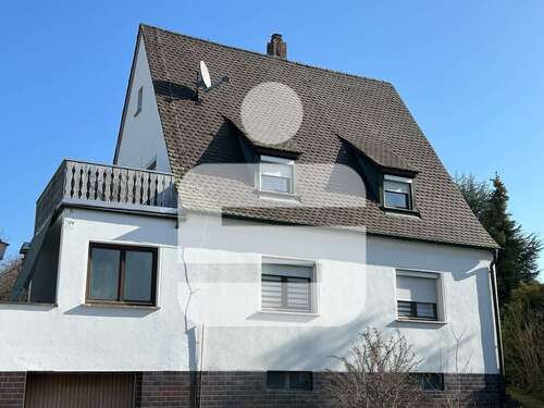 Foto - Haus zum Kaufen in Heroldsberg 270.000,00 € 119 m²
