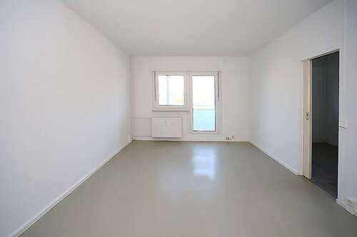 Foto - Wohnung zum Mieten in Lutherstadt Eisleben 337,00 € 70.1 m²