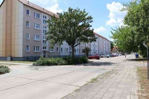 Foto - Wohnung zum Mieten in Genthin 330,00 € 60.35 m²