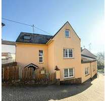 Haus zum Kaufen in Miesenheim 257.000,00 € 130 m²