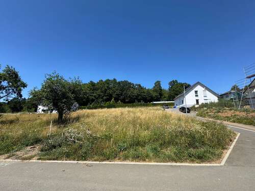 Foto - Grundstück zu verkaufen in Rabenau-Allertshausen 108.446,00 € 559 m²