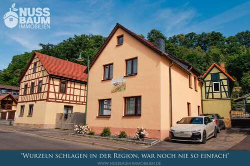 Foto - Haus zum Kaufen in Uhlstädt-Kirchhasel 114.000,00 € 190 m²