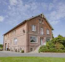 Haus zum Kaufen in Grünendeich 1.950.000,00 € 351 m²