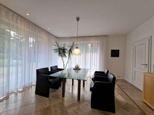 Foto - Haus zum Kaufen in Gütersloh 1.500.000,00 € 400 m²