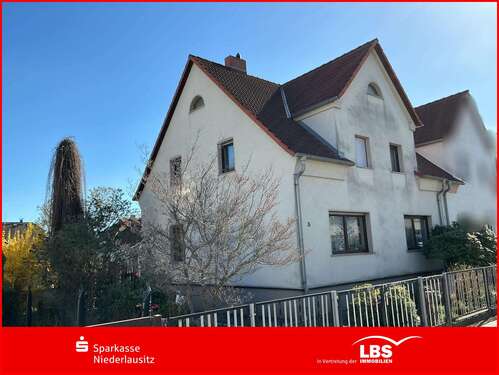 Foto - Haus zum Kaufen in Senftenberg 140.000,00 € 130 m²