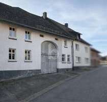 Haus zum Kaufen in Marsberg 195.000,00 € 175 m²