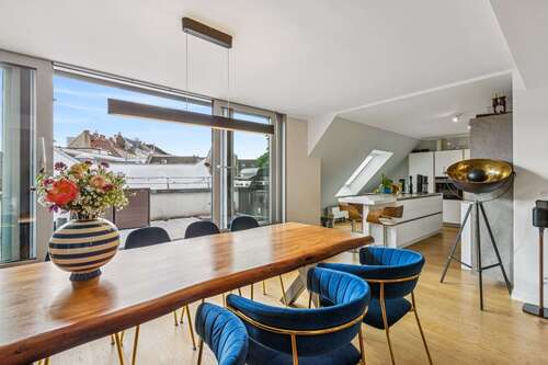 Foto - Wohnung zum Mieten in Düsseldorf-Carlstadt 3.800,00 € 189 m²