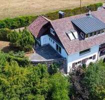 Haus zum Kaufen in Kirchzarten Burg 2.300.000,00 € 362 m² - Kirchzarten / Burg