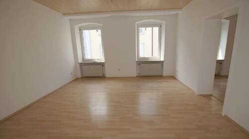 Foto - Wohnung zum Mieten in Straubing 550,00 € 81.53 m²