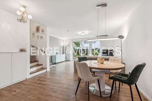 Foto - Haus zum Kaufen in Bergisch Gladbach - Refrath 750.000,00 € 141 m²