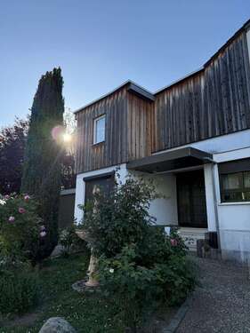 Foto - Haus zum Kaufen in Nieder-Olm 850.000,00 € 293 m²