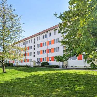 Foto - Wohnung zum Mieten in Freiberg 353,00 € 50.37 m²