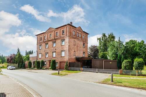 Foto - Haus zum Kaufen in Bleckede Barskamp 265.000,00 € 287 m²