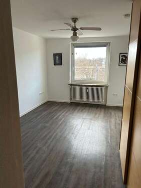 Foto - Wohnung zum Mieten in München 750,00 € 21.85 m²