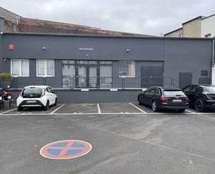 Halle in Düsseldorf 2.933,00 € 300 m²